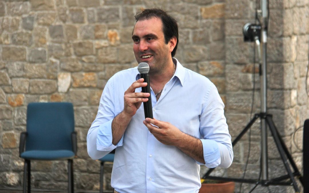 Bilinguisim su le stradis