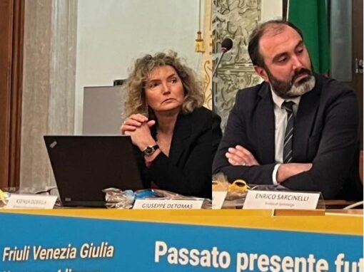 SCRITTA TRILINGUE RIMOSSA (E RIMESSA)